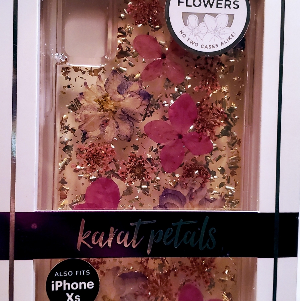 Real flower iPhone Xl/Xs case!
